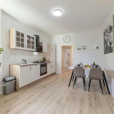 Prime Art Gallery Zentrale Lage Appartement