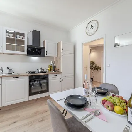 Prime Art Gallery Zentrale Lage *