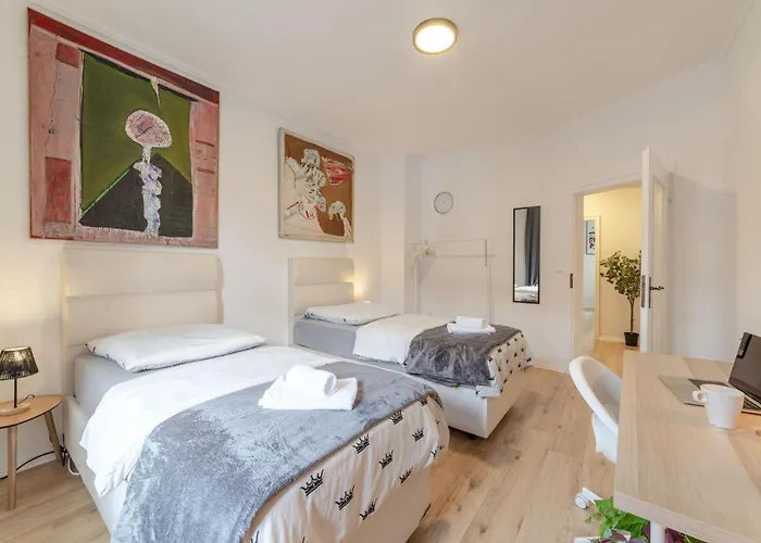 Prime Art Gallery Zentrale Lage *